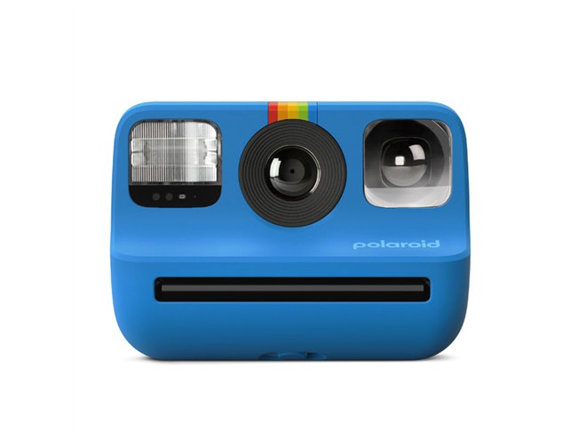 手のひらに収まる、重さ239gのインスタントカメラ「Polaroid Go