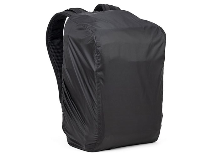 thinkTANKphoto、ミラーレスカメラの持ち運びに適した18Lバック