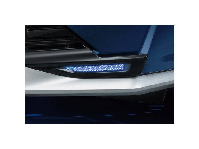 日産ノート オーラ」にカスタマイズモデル「AUTECH」が新設定 - 価格.com