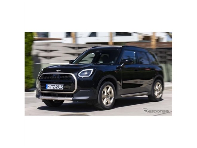 MINI カントリーマン 新型に「Favoured」仕様、ブラックにシルバー