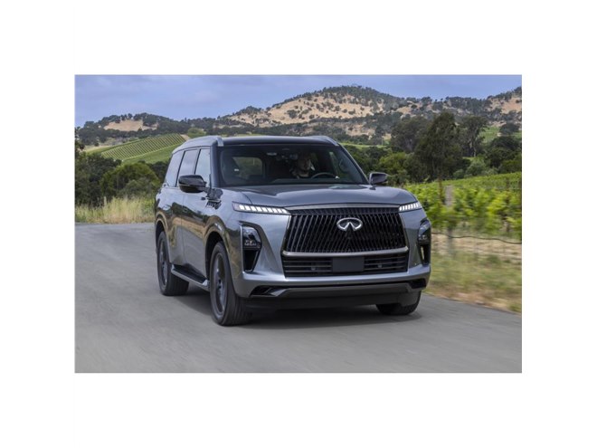 日産が2024年7月末に北米で「インフィニティQX80」の販売を開始
