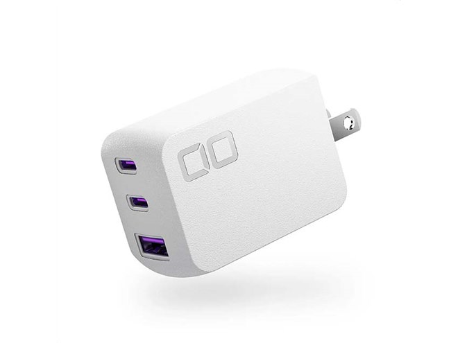 CIO、コンパクトな3ポート搭載の充電器「NovaPort TRIOII