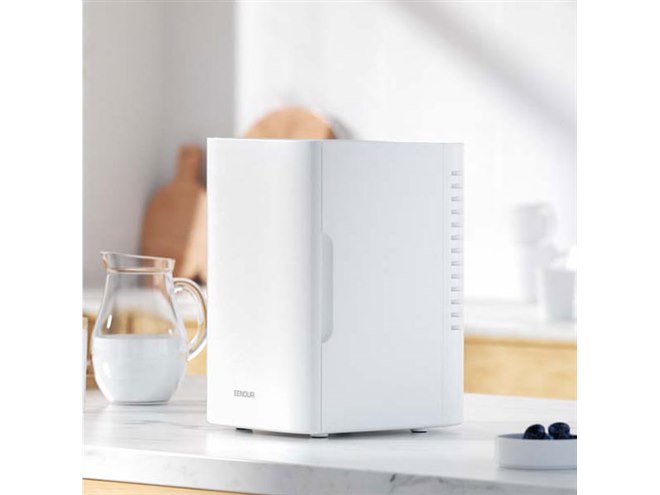 MK、「保冷モード」と「保温モード」を切り替えられる6Lポータブル冷温