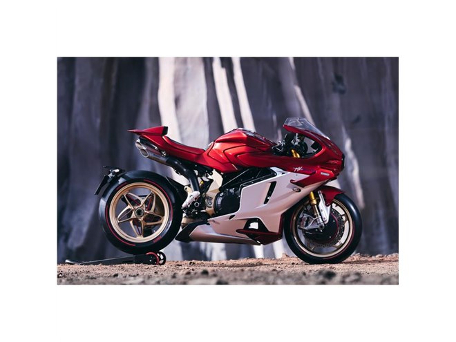 MVアグスタが500台限定の特別モデル「スーパーベローチェ1000