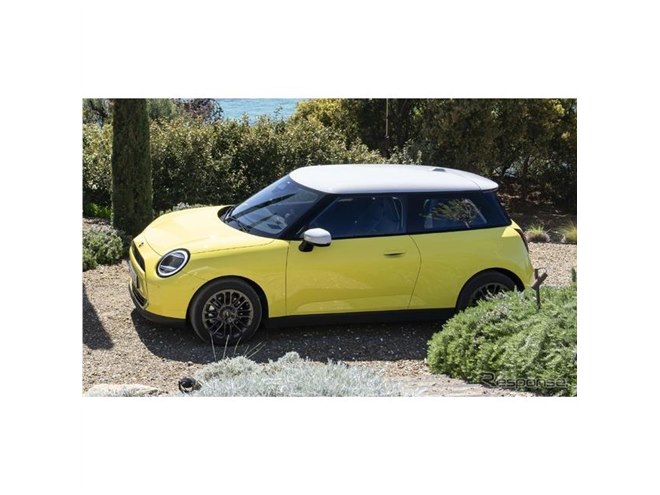 MINIハッチバック新型のEV、「クラシック」仕様を設定…白ルーフに新色