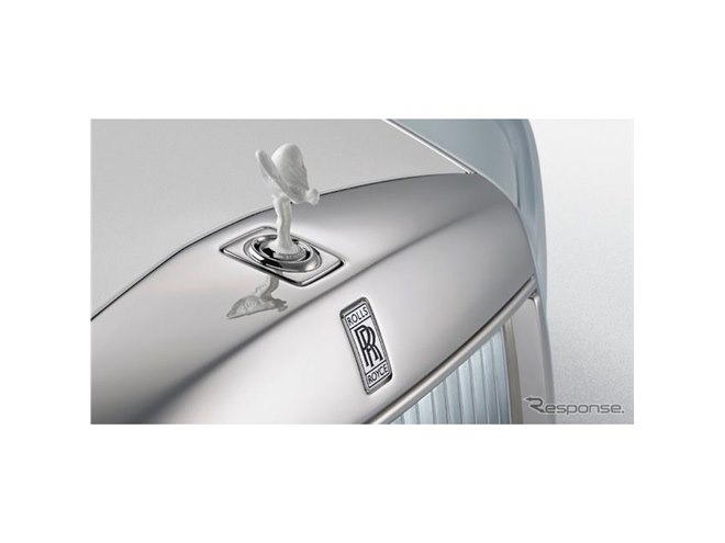 サモトラケのニケ像」にインスパイアされた、たった10台の