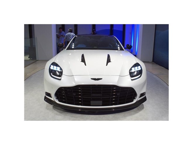 アストンマーティン DB12 ヴァンキッシュ DBX 純正最新型 クリスタルキー アストンマーティン DB12 ヴァンキッシュ DBX 純正最新型