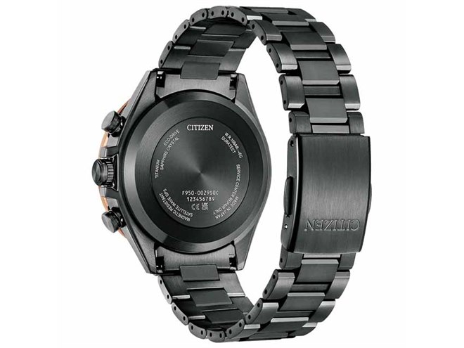 シチズン アテッサ、フラッグシップモデルのカラー