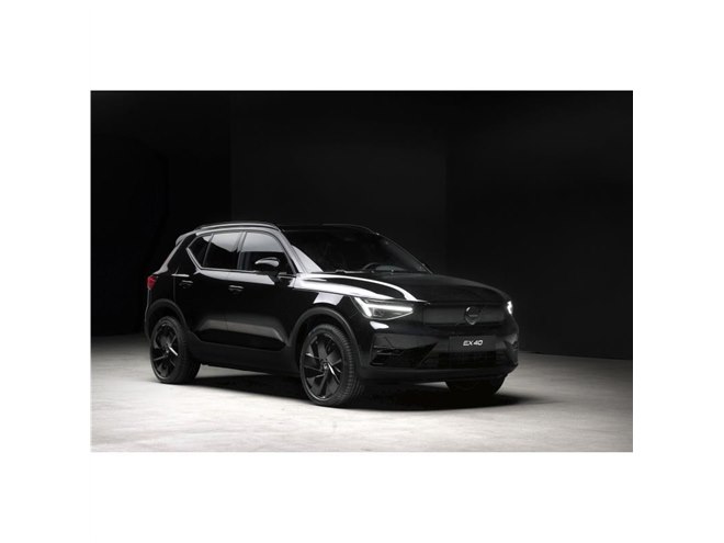 ボルボが電気自動車「XC40リチャージ」の名称を「EX40」に変更 - 価格.com