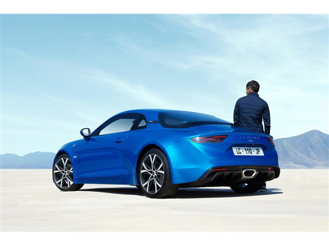 アルピーヌ・ジャポンがミドシップスポーツカー「A110」の価格を再度