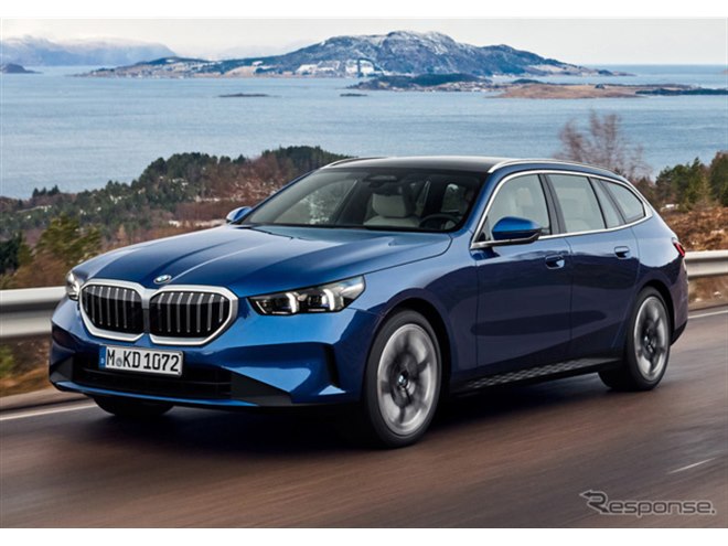 BMW『5シリーズツーリング』新型、11月に「520i」追加へ…48V