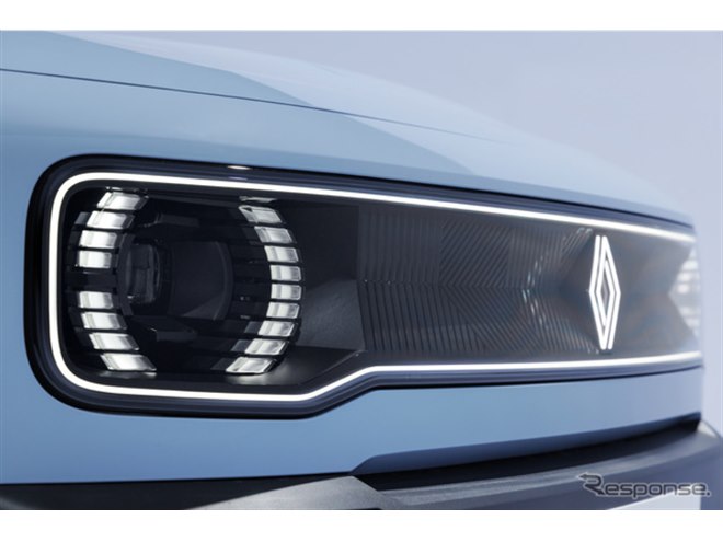 【貴重】Renault 4 e-tech 100% electric 新旧セット Renault 4 E-Tech | radicalmag Design Legends