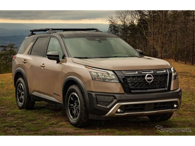 日産の3列シートSUV『パスファインダー』2025年モデルが登場、迫力の