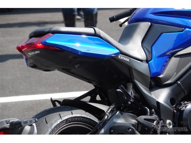 スズキ『カタナ』、話題の新色が正式発表…166万1000円で、10月29日発売