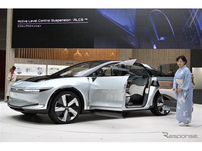 【新品　非売品】THK LSR-05 シルバー ミニカー　（スケール　1/43） 新品 激レア 非売品】THK LSR-05 シルバー ミニカー （1/43） - メルカリ