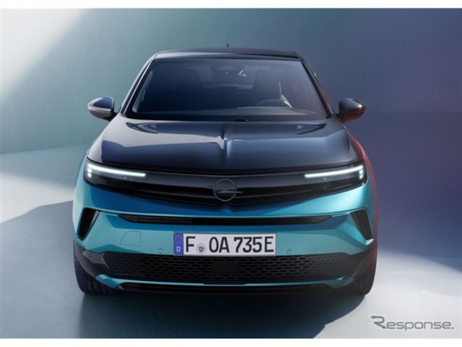 価格.com - 大胆かつ洗練デザインに進化したオペルの小型SUV『モッカ』、要望に応えハイブリッドで魅力アップ