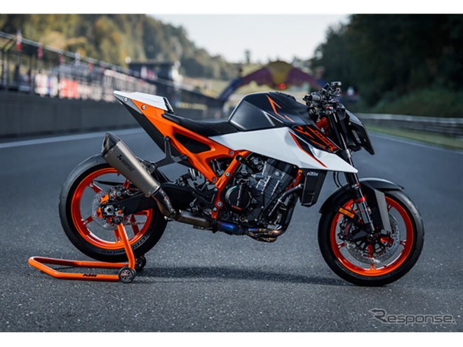 大型バイクKTM 990スーパーデューク KTM新型「990デューク」登場！ 独自の285度クランクを持つ
