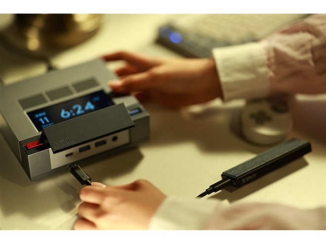 レトロミニPC Ayaneo AM02 16GB/1TB AYANEO Retro Mini PC AM02——Pays Tribute to Classic Game