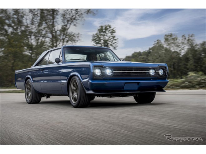 アメリカンV8の名車プリムスを「エレクトロモッド」化、335馬力＆航続