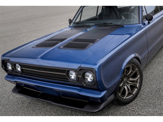 アメリカンV8の名車プリムスを「エレクトロモッド」化、335馬力＆航続