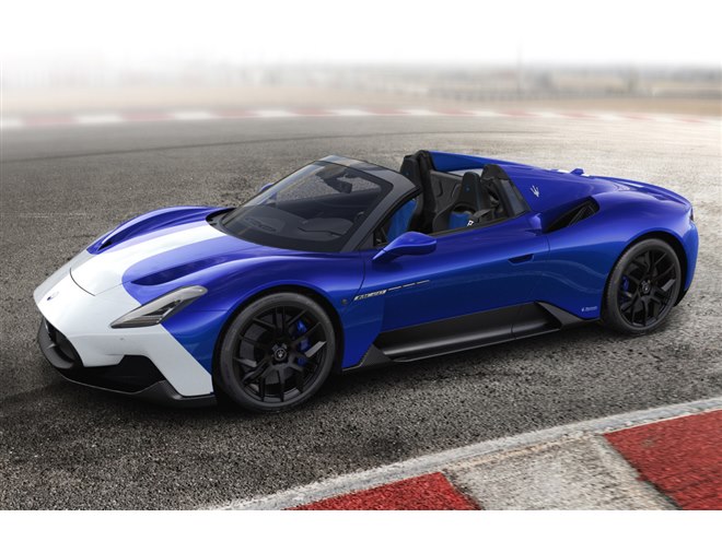 マセラティが特別なカラーリングの「MC20チェロ」を日本で発売 - 価格.com