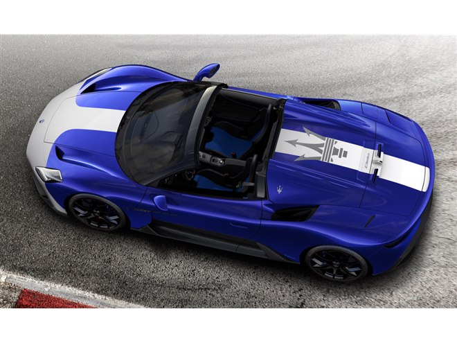 マセラティが特別なカラーリングの「MC20チェロ」を日本で発売 - 価格.com