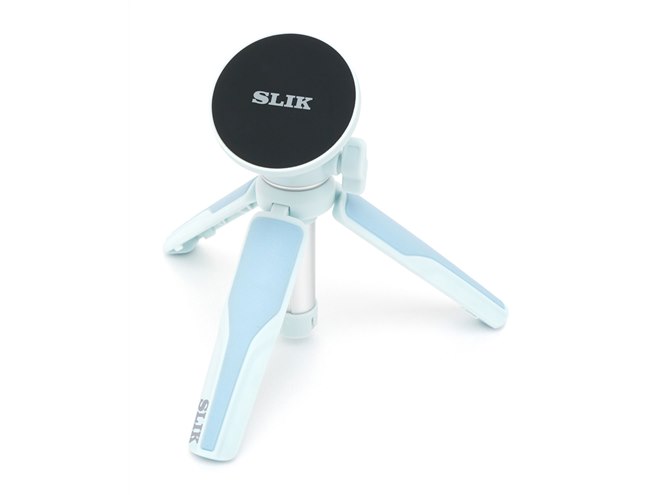SLIK、自撮り棒としても使えるMagSafe対応のミニ三脚「マグネ SLIK、自撮り棒としても使えるMagSafe対応のミニ三脚「マグネ