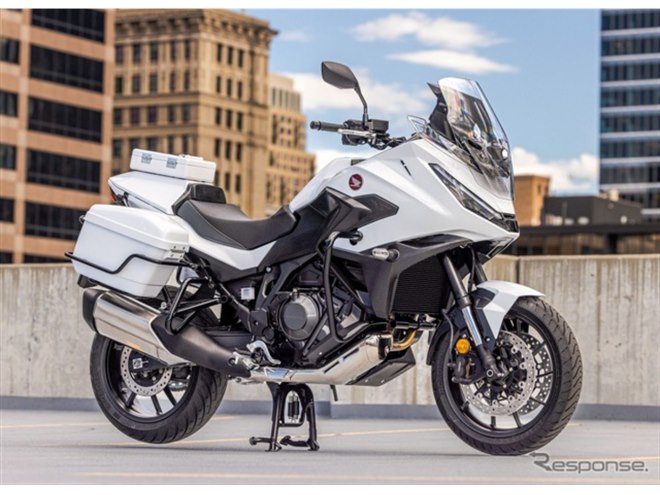ホンダの新型白バイがカッコいい！『NT1100 Police』米国で2025年5月