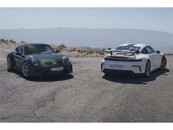 ポルシェ911 GT3」のマイナーチェンジモデル発売 - 価格.com