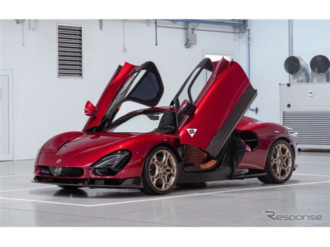 アルファロメオ、伝説の名車が復活…記念すべき日に『33ストラダーレ