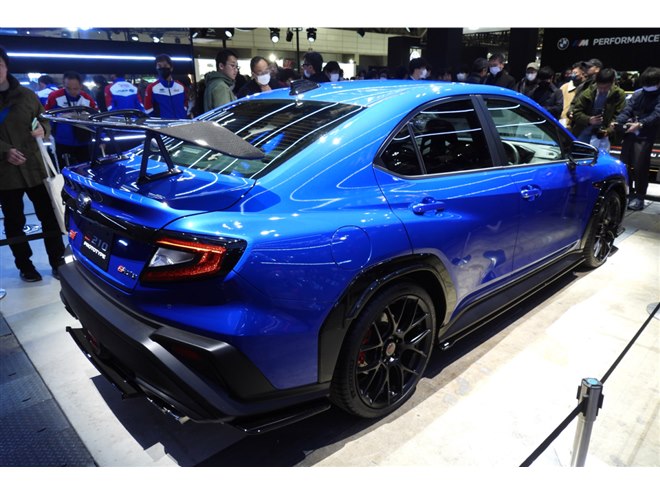 スバルとSTIがコンプリートカー「S210プロトタイプ」を世界初公開
