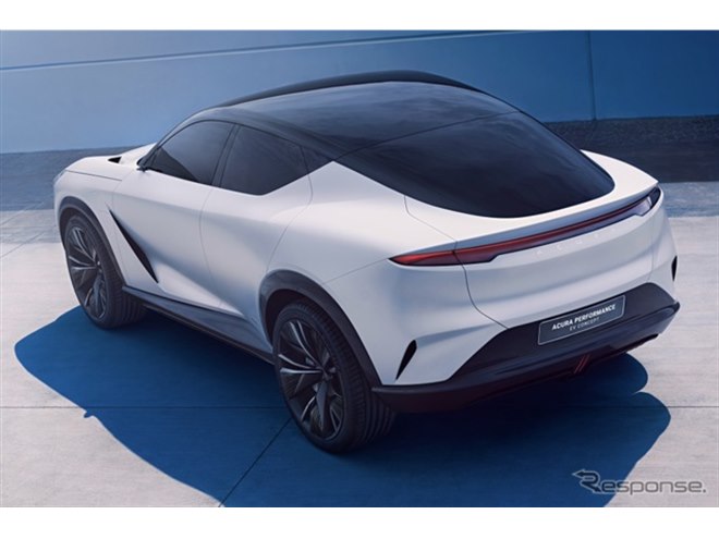 アキュラ『RSX』、電動SUVクーペとして復活へ…プロトタイプが公道