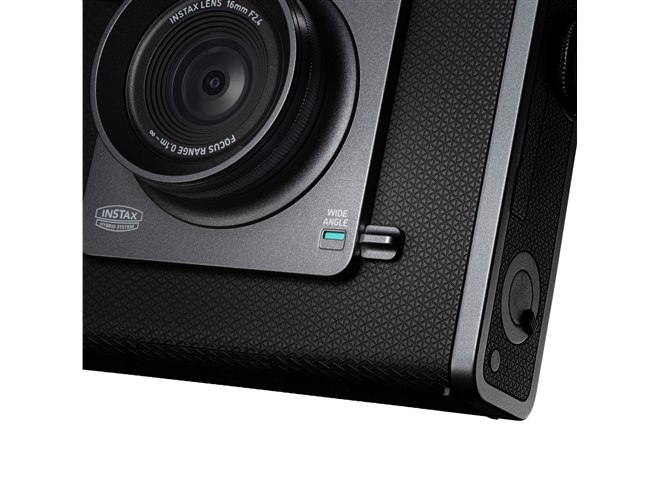 富士フイルム、ワイドフォーマット対応のハイブリッドカメラ最