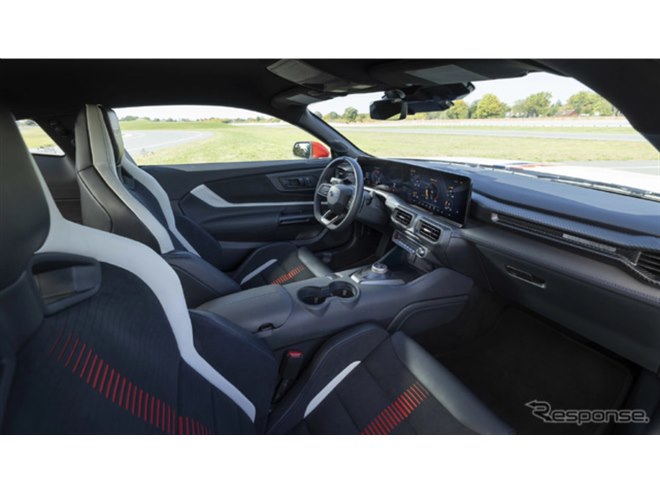 ヤマタイ マスタングボディー BUBU×アメ車ワールド” 2020 フォード マスタング GTプレミアム