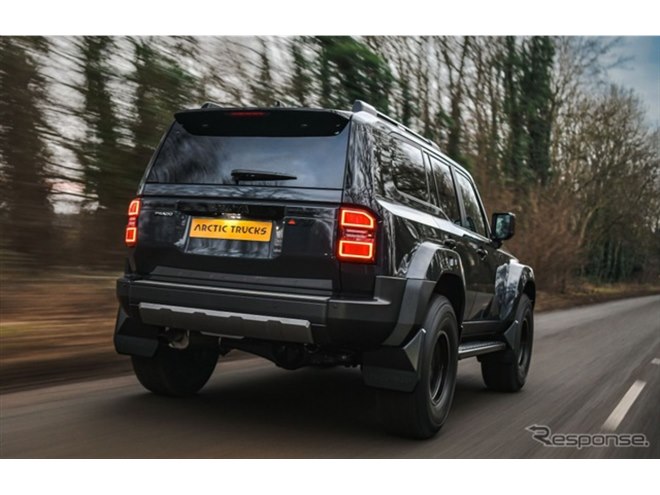 37インチタイヤ」装着の『ランドクルーザー250』！ アイスランドで