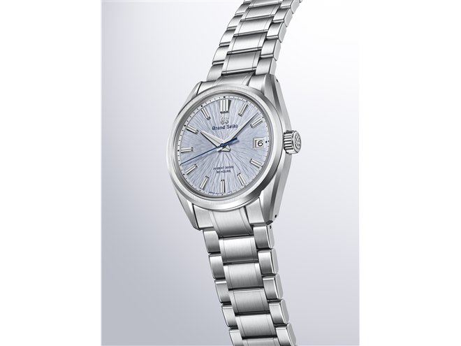 グランドセイコー、「岩手山」ダイヤルを採用した「エボリューション9