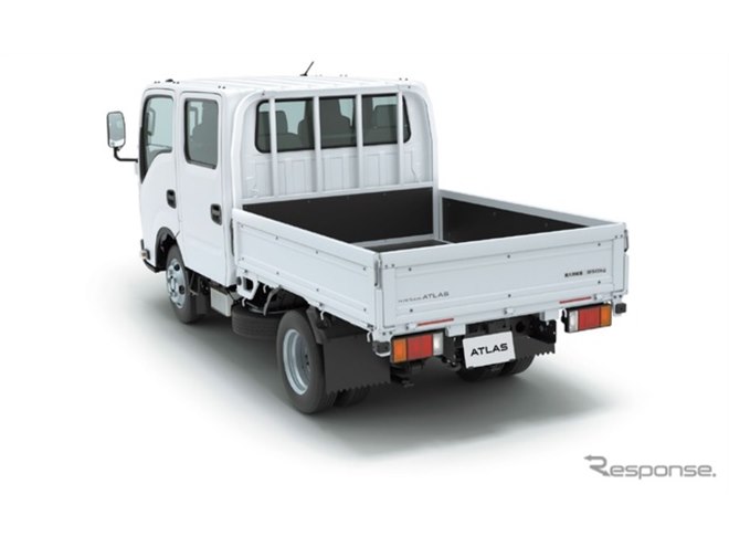 日産、普通免許で運転できる小型トラック『アトラス』に6人乗りダブル  