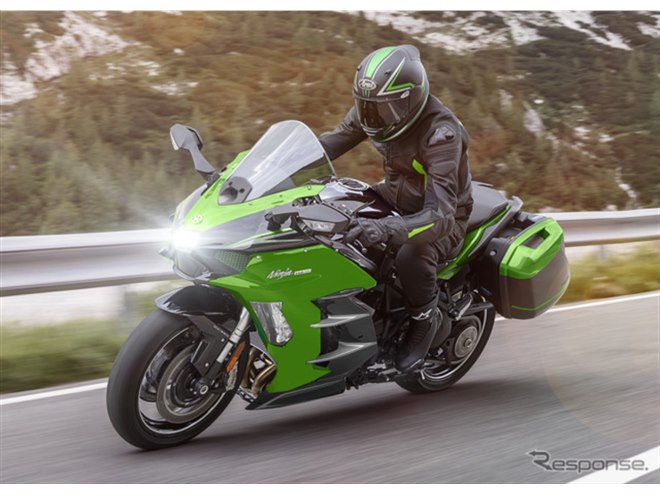 カワサキのスーパーチャージャーマシン『Ninja H2 SX SE』がカラー変更