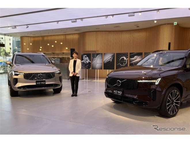 ボルボ『XC90』改良新型、新しい顔で登場…フラッグシップ7