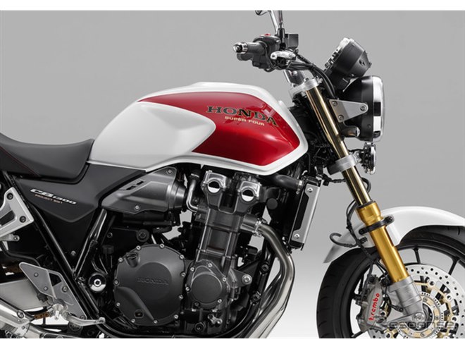 HONDA CB1300SF 白/赤 車検残R7/3月 エンジン始動確認 名変で乗れます 半額配送キャンペーン 現状渡し諸経費￥0 横浜 P-Yard ついに生産終了か…」ホンダ『CB1300』ファイナルエディション発表にSNS