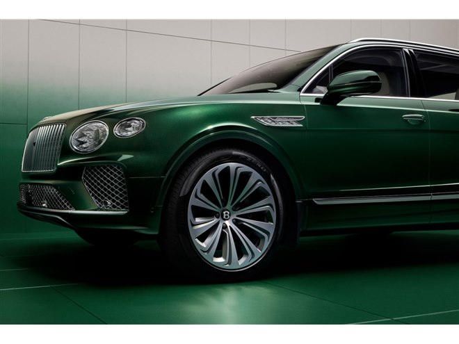 特別なカラーコーディネートがポイントの「ベントレー・ベンテイガ