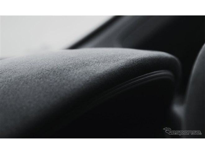 �E���g���X�G�[�h �_�b�V���{�[�h