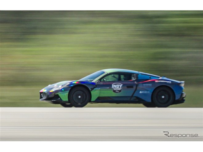 自動運転で318km/h、マセラティのスーパーカー『MC20』が世界最高速を