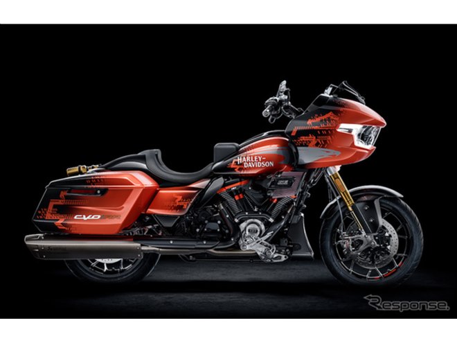 ハーレーダビッドソン史上最強の『CVO Road Glide RR』が発表、131台