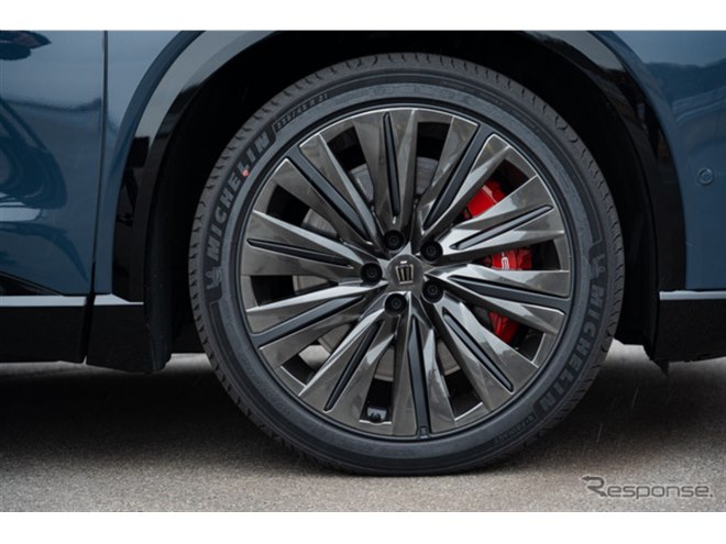 クラウンエステート純正ホイール