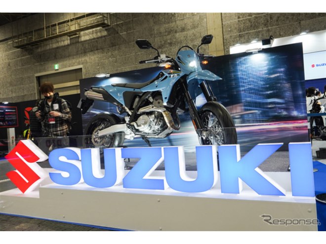 推しはどっち？」スズキのデュアルパーパス『DR-Z4S』＆スーパー