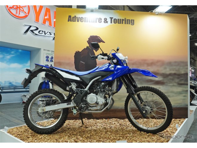 ヤマハ'23年型最新オフロードレーサーモデルをJNCC王者・渡辺学