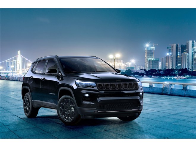 ブラックシープ様ご購入をお願い致します。 黒いサメ”がコンセプト 「ジープ・コンパス」の限定車発売 - 価格.com