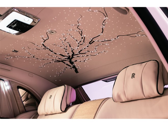 世界でたった1台だけ 「花見」をテーマに仕立てた「ロールス・ロイス