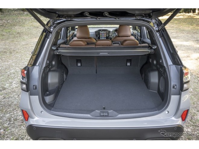 スバル『フォレスター』Premium S:HEV EX…専用装備を採用した上位